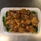 Best Sesame Chicken in Bedford Heights, OH