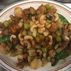 Best Diced Chicken w/ Cashew Nuts in Bedford Heights, OH